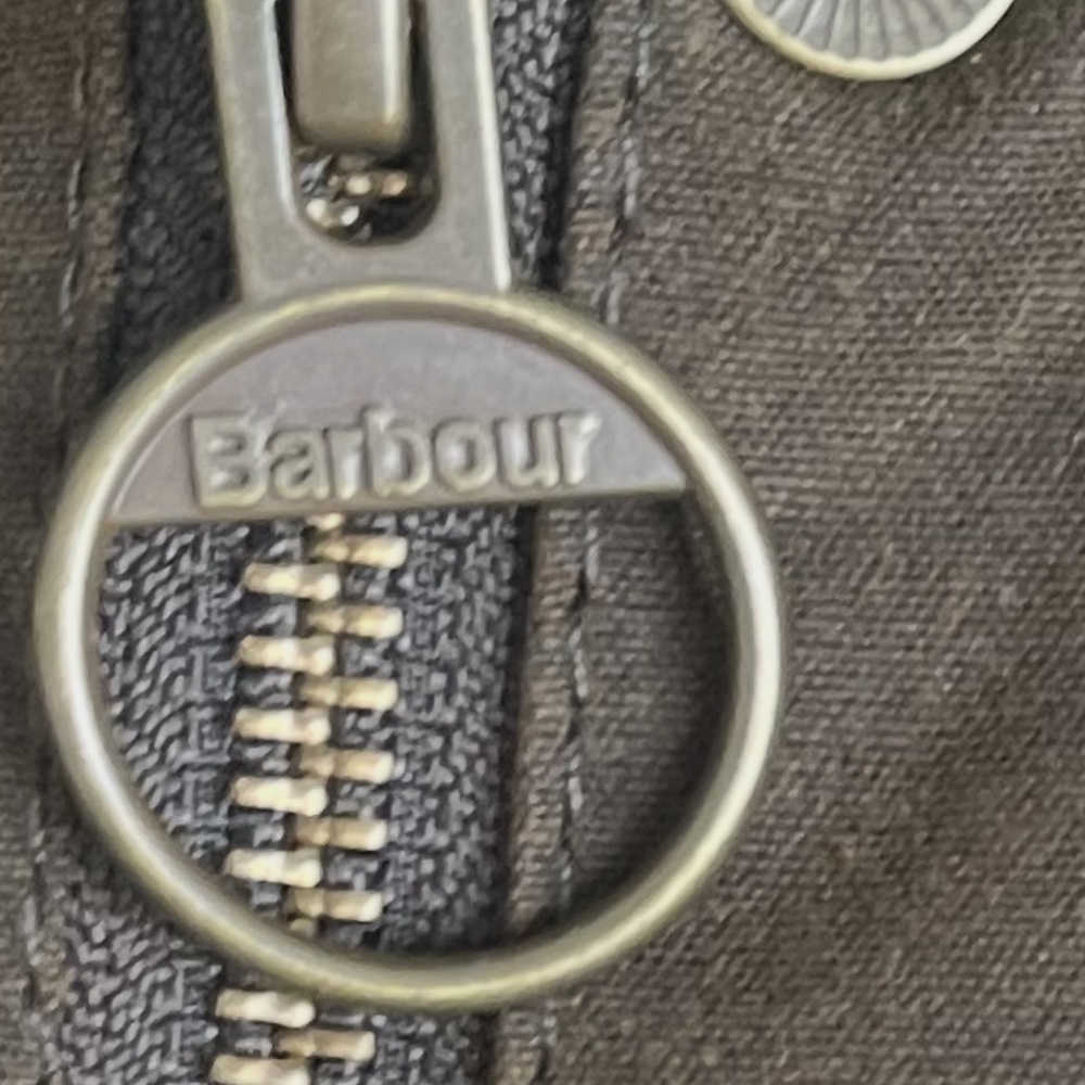 NWT Barbour Women's Acorn Waxed Jacket - Picture 11 of 11